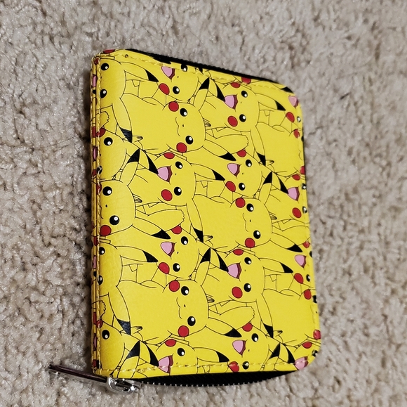 Wallet - Picture 2 of 3